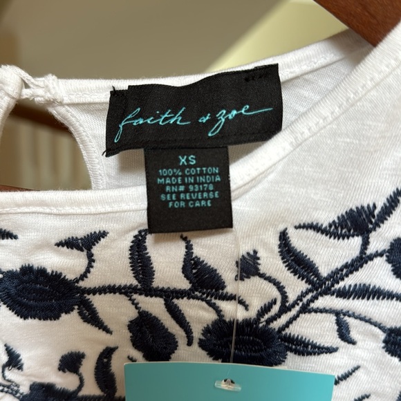 FAITH & ZOE - embroidered frill sleeve top 100% cotton - Picture 2 of 4